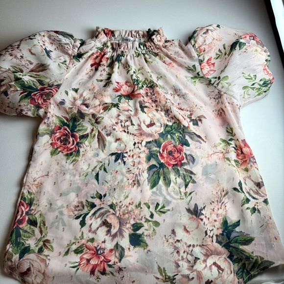 Room Mates pink metallic accents size medium floral blouse w/ puff cap sleeves - Picture 1 of 6